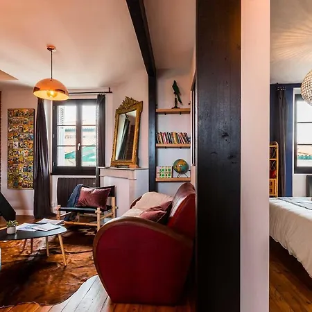 Loft Style Duplex Apartment, Center Apartman *