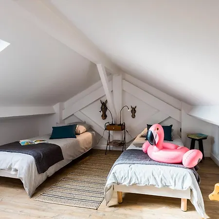 Loft Style Duplex Apartment, Center Apartman